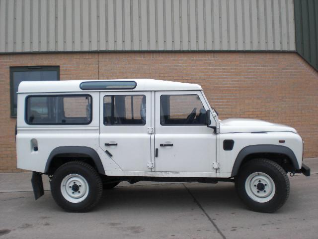 New Land Rover Defender 110 Station Wagon