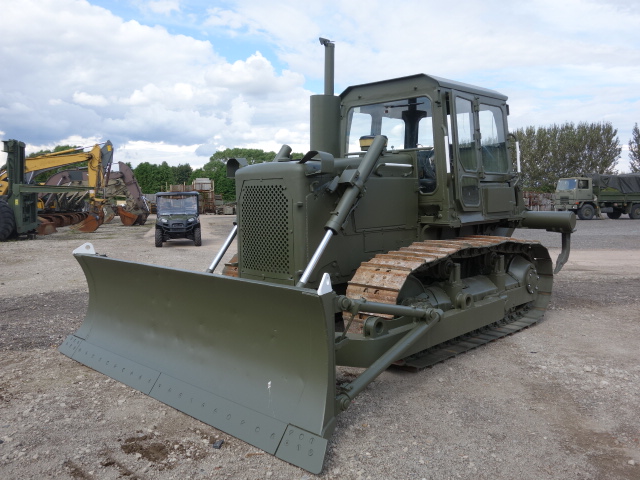 Caterpillar D6D dozer with ripper - Govsales of ex military vehicles for sale, mod surplus