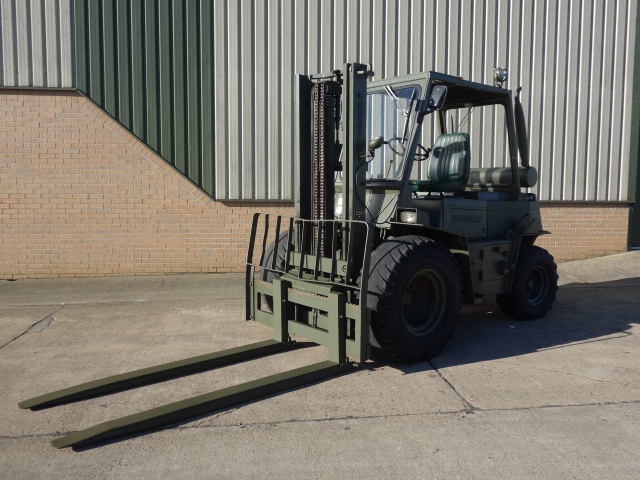 Steinbock 2.5 ton forklift - Govsales of ex military vehicles for sale, mod surplus