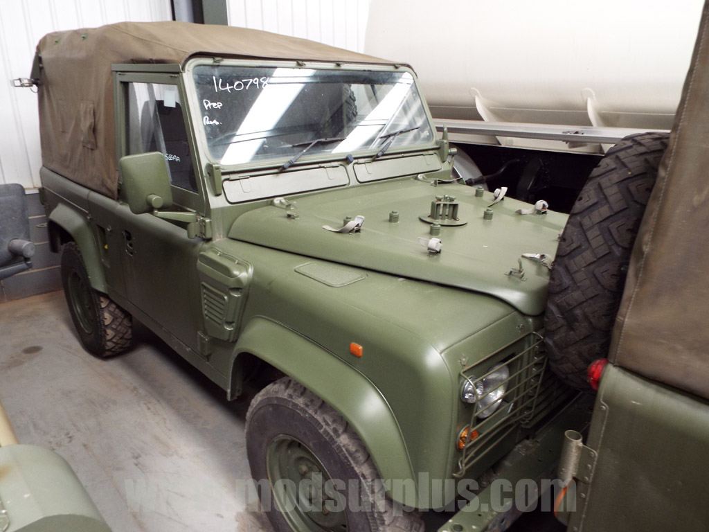 <a href='/index.php/main-menu-stock/drivetrain/right-hand-drive/15170-land-rover-defender-90-wolf-rhd-soft-top-remus-15170' title='Read more...' class='joodb_titletink'>Land Rover Defender 90 Wolf RHD Soft Top (Remus) - 15170</a>