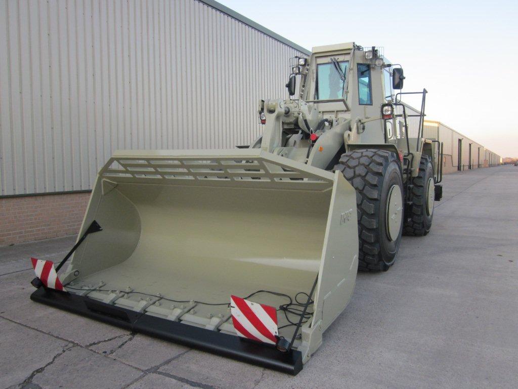 Caterpillar Wheeled Loader 972G Armoured Plant - ex military vehicles for sale, mod surplus