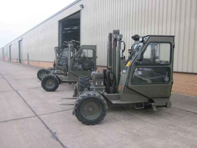 Moffett Mounty M2275 Forklift 40099 Military Vehicles For Sale Uk Mod Surplus Sales Of Ex Army Trucks Plant And Equipment