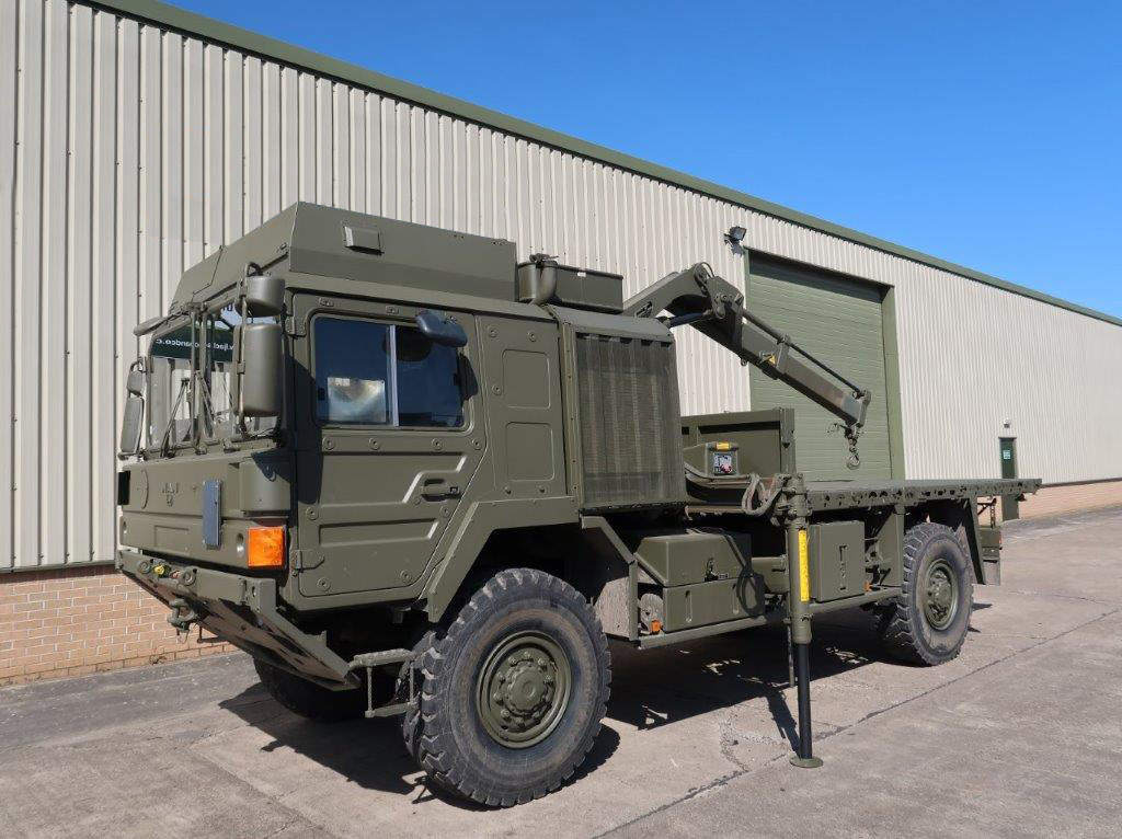 military vehicles for sale - MAN HX60 18.330 4x4 Crane Truck