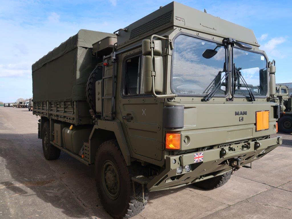 military vehicles for sale - MAN HX60 18.330 4x4 Cargo Winch Truck